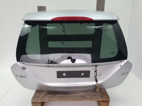 ACR420 baklucka för Volvo V40 II 2012-2019 silver image 3