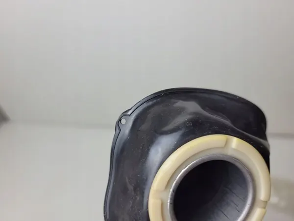 SUZUKI INTRUDER VS 1400 Kaasarin Kalvo OEM 13500-38A10 image 4