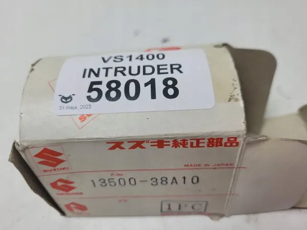 SUZUKI INTRUDER VS 1400 Kaasarin Kalvo OEM 13500-38A10 image 8
