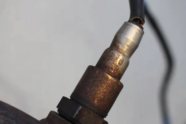 OEM TLUMIK28610H8300 Schalldämpfer & Sensor für Kia Rio IV image 8