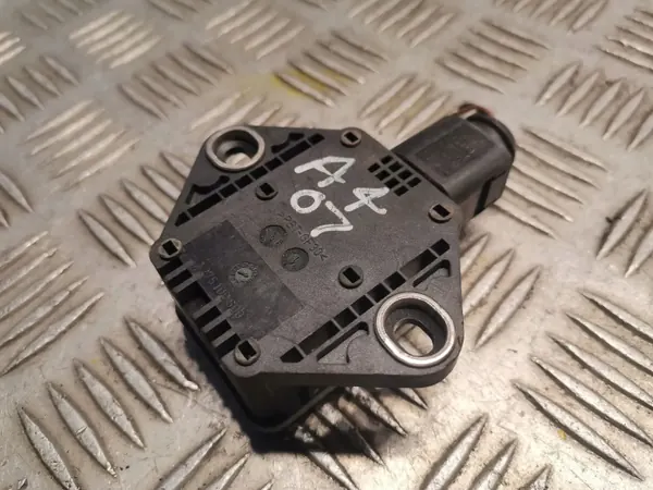Capteur de lacet OEM 8E0907637C pour Audi A4/S4 B7 image 3