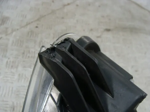 LÂMPADA REFLETORA ESQUERDA VW GOLF VI 6 PLUS image 2