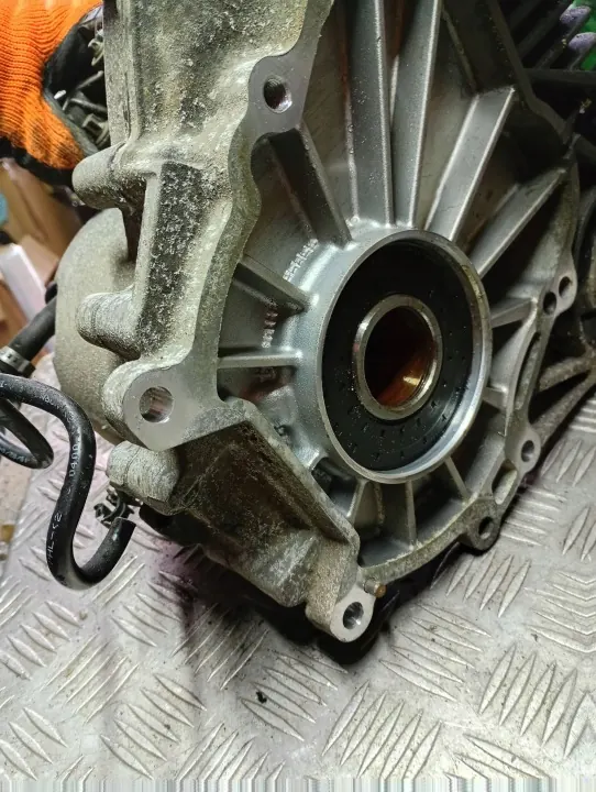Caixa de transferência OEM 27103455137 para BMW X3 E83 image 6