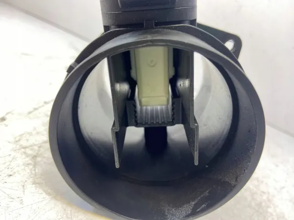 Sensor de flujo de aire OEM A6510900248 para Mercedes-Benz image 4
