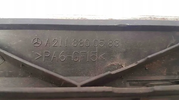 Grille MERCEDES-BENZ E (W211) A2118800583 image 3