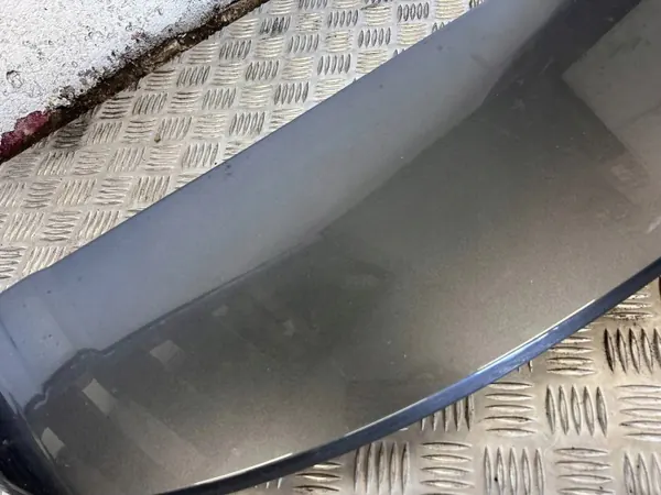 Spoiler de coffre Audi Q7 4M d'occasion OEM 12345 image 3