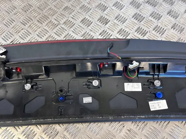 Spoiler de coffre Audi Q7 4M d'occasion OEM 12345 image 8