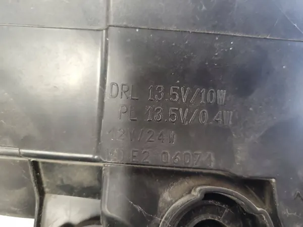 Farol dianteiro esquerdo Peugeot 3008 I 2012 OEM 6208N9 image 6