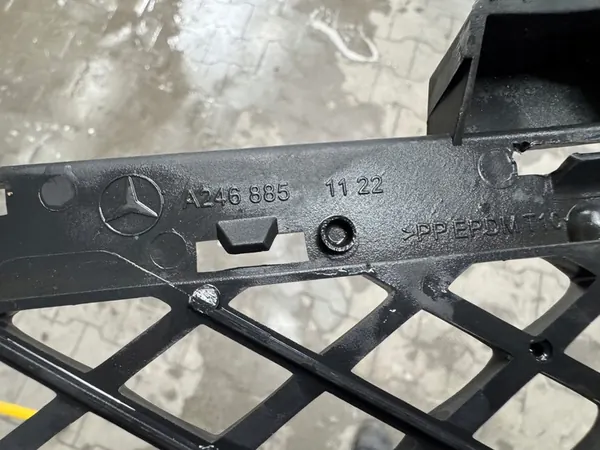 Grille de pare-chocs avant MERCEDES Classe B W246 11- image 3