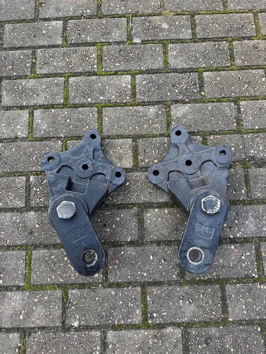 Montage de ressort gauche ou droit Ford F-Max Cargo image 1