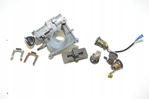 Jeu inserts serrures portes x2 OEM MB286733 MB286734 image 5