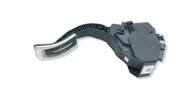 Audi A6 S6 C8 Kaasupoljin OEM 4M2723523E 2024 image 2
