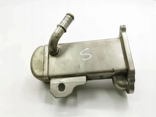 Arrefecedor EGR usado OEM V29004027 para Peugeot 508 image 2
