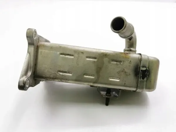 Arrefecedor EGR usado OEM V29004027 para Peugeot 508 image 3