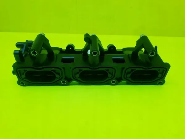 Rechter Ansaugkrümmer OEM 06E133110D für Audi A6 C6 image 4