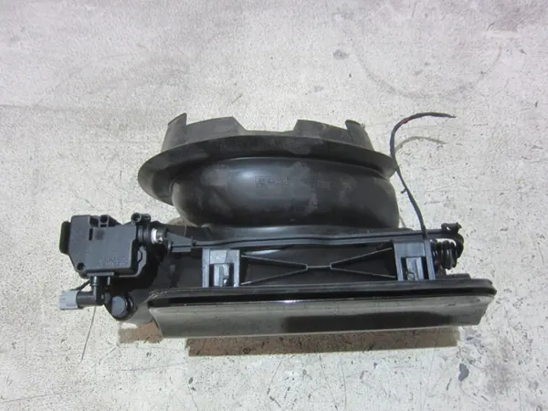 Tapa de combustible BMW 3 F34 OEM 51177278405 - Marrón brillante image 3