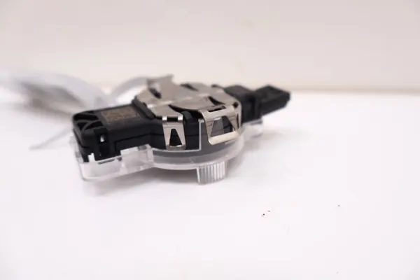 Capteur de pluie Jeep Compass II OEM 52170023 - Occasion image 3