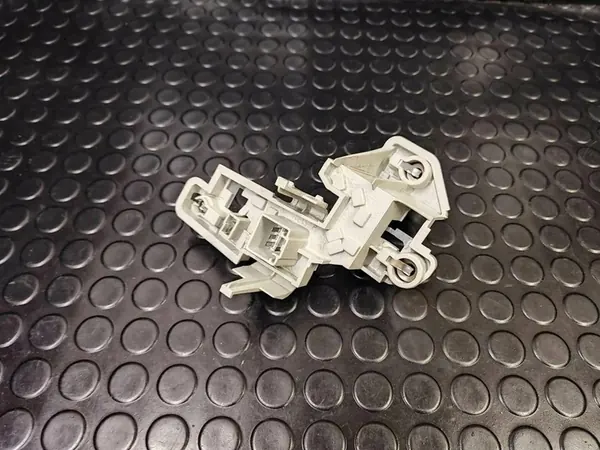 Connecteurs de phare arrière VOLVO S60 II 215121 image 2