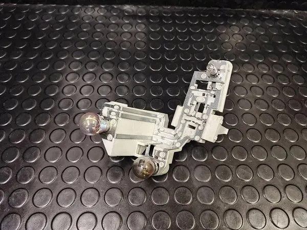 Connecteurs de phare arrière VOLVO S60 II 215121 image 3