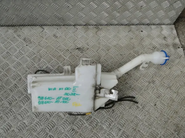 Kia Niro 2 spolarbehållare OEM 98610-AT000 image 5