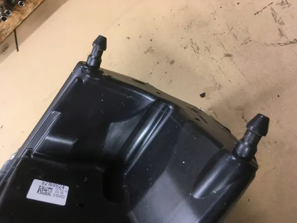 Boîtier de filtre à air Fiat Ducato 2023 52168824 image 6