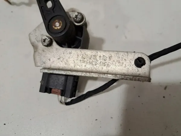 Linker hinterer Niveausensor OEM 6869137 BMW 5 G30 image 5