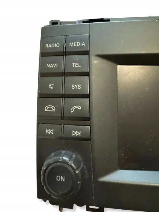Radio Navigation Mercedes V W447 OEM A4479009005 image 3