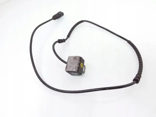 Sensor BMW X5 F15 OEM 6875165 - Estado Usado image 3