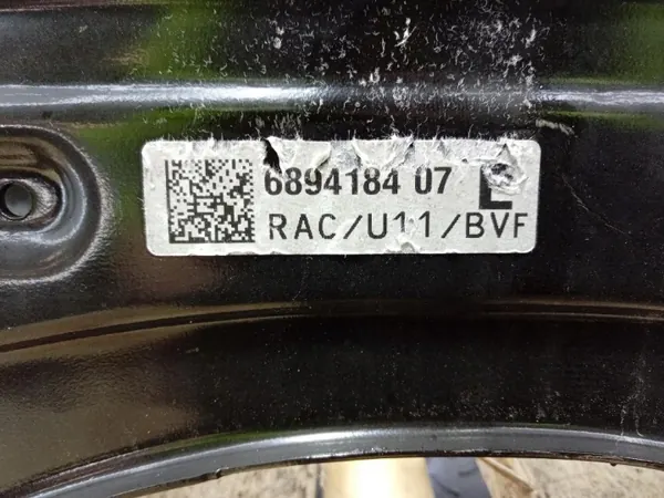 BMW OE 6894184 Viga Suspensión Trasera iX2 U10 image 9