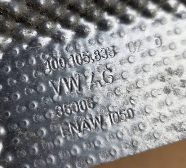 Audi RS6/RS7 C8 bakväxel värmeskydd OEM 100105835 image 3
