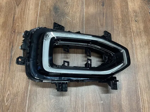 VW T-Roc Rechter Front Halogen DRL OEM 2GA941056K image 2