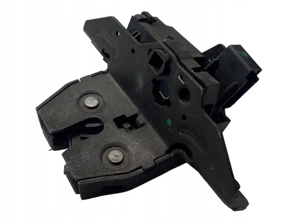 Opel Astra J 2014 Baklucka Lås image 6