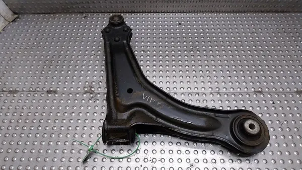 Vänster Främre Kontrollarm A6383300010 Mercedes Vito W638 image 2