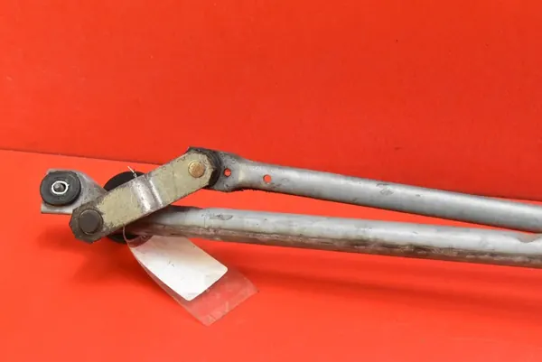 Tuulilasinpyyhkijän moottorimekanismi eteen Opel Astra 4 IV J 11-20 OEM 13262434 image 3