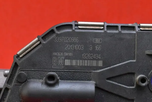 Tuulilasinpyyhkijän moottorimekanismi eteen Opel Astra 4 IV J 11-20 OEM 13262434 image 5