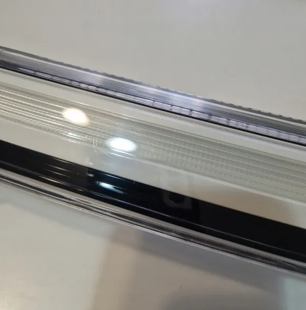 VW ID.7 LED DRL Strip Rechts Grille OEM 14A941654 image 10