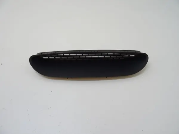 Jäähdyttimen ritilä OEM 68184348AH Dodge Challengerille image 2