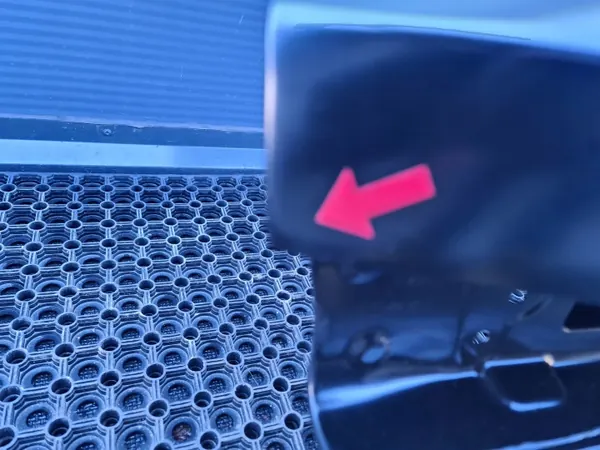 Coffre BMW G61 KKDA - Pièce OEM d'Occasion image 5