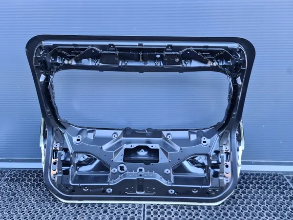 Coffre BMW G61 KKDA - Pièce OEM d'Occasion image 8