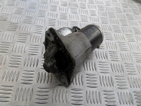 Arrancador Opel Vivaro 1.9 CDI 233009590R image 2