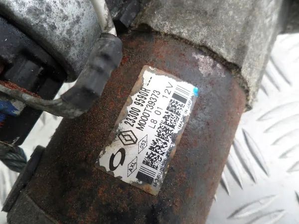 Arrancador Opel Vivaro 1.9 CDI 233009590R image 3