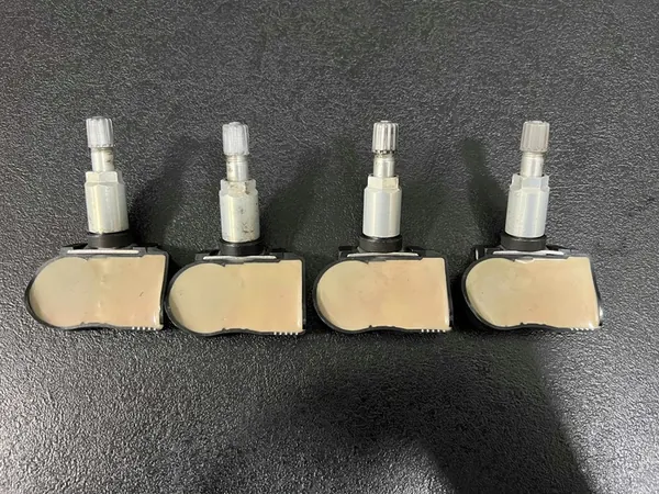 Däcktryckssensor ALFA ROMEO GIULIA 50554747 image 3