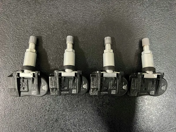 Däcktryckssensor ALFA ROMEO GIULIA 50554747 image 4