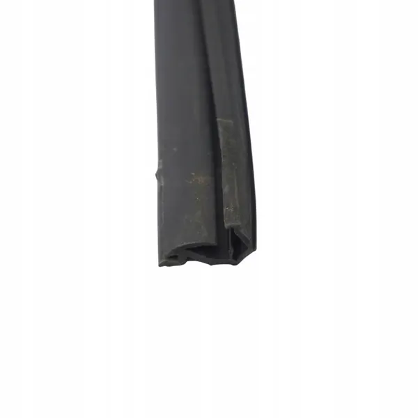 Audi Q5 8R Ikkunatiiviste OEM 8R0839440G Oikea Taka image 4