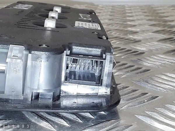 Consola iluminação teto BMW OEM 922570001 - Usado image 4