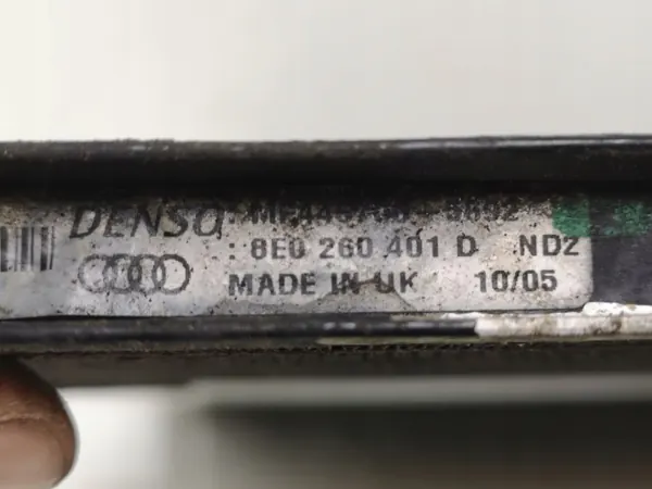 Condenseur A/C OEM 8E0260401D pour Audi A4 B6 1.9 TDI image 5