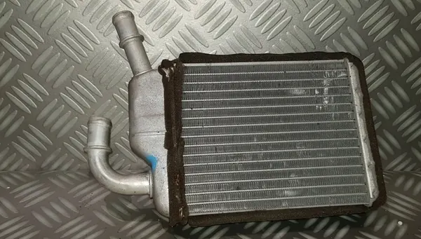 VW Transporter T5 T6 Lämmitinradiatori Takana 7H0819032 image 7