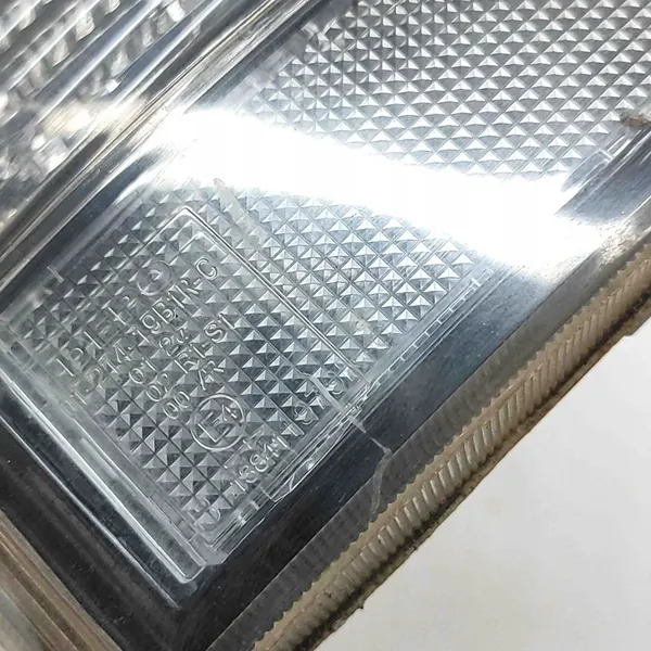 Lámpara Trasera Derecha Mitsubishi Pajero IV 8330A570 image 7