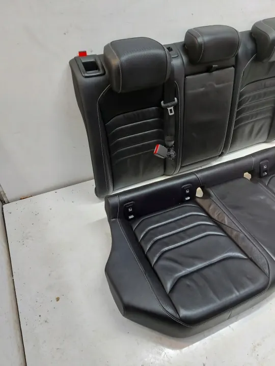 VWARTEONKANAPY18r Sièges Avant Arrière R-Line RHD image 7