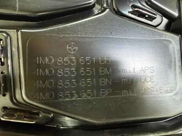 Audi Q7 II 4M0 Grelha Para-choques OEM 4M0853651BD image 9